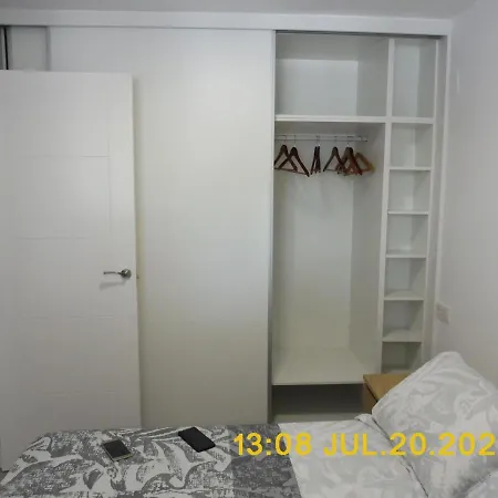 Virginia-48-2 Apartment *