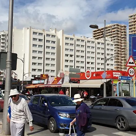 Virginia-48-2 דירה